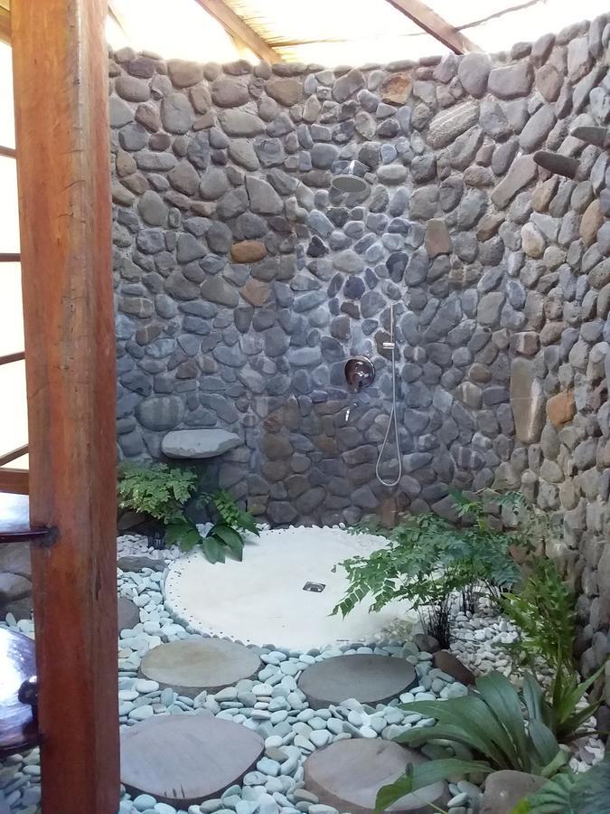 Omati Lodge Taravao Zewnętrze zdjęcie