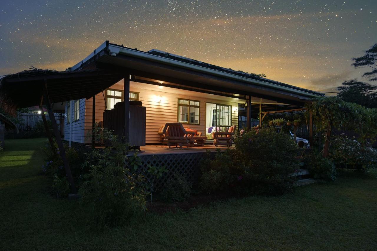 Omati Lodge Taravao Zewnętrze zdjęcie